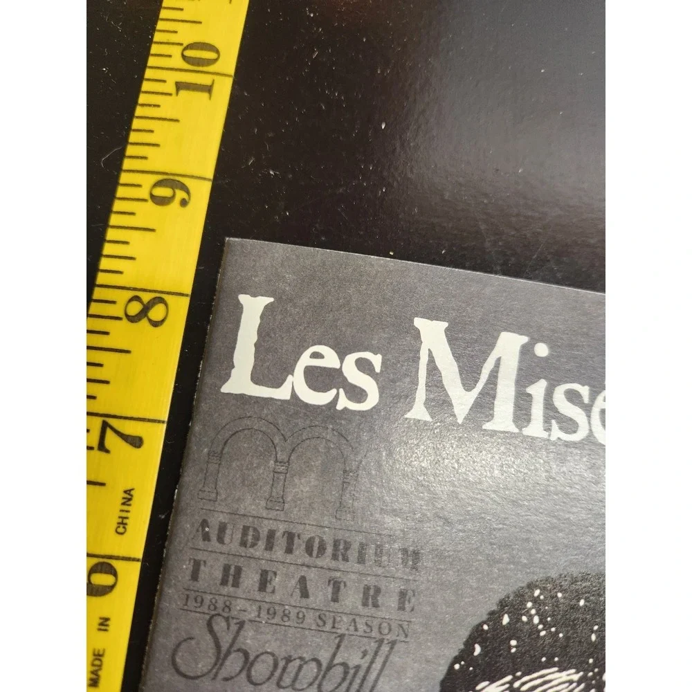 Vintage Les‎ Misérables Showbill Auditorium Theatre 1988-1989 Season March